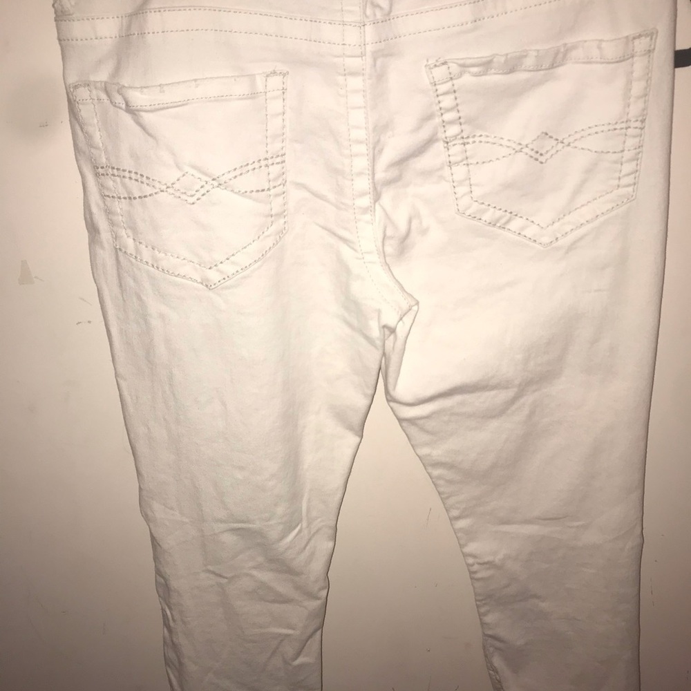 White Capri Jeans